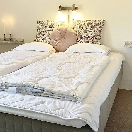 5 Star In Vaeggerlose Bøtø By