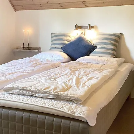 5 Star In Vaeggerlose * Bøtø By